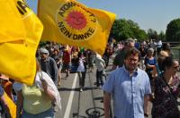 Klare Botschaft auf der Flagge!