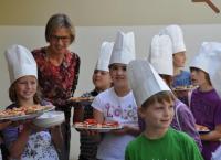 MaFFiN in der JLS- Breisach: Stolze Köche/Innen mit Landrätin Dorothea Störr- Ritter