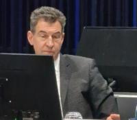 NOT AMUSED: Donaueschingens OB Erik Pauly mit Kosten-Schreck? 