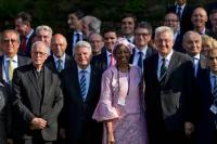 Kaiserlich schlemmen am Kaiserstuhl: Bundespräsident Joachim Gauck, Ministerpräsident Winfried Kretschmann und die Diplomaten der Welt