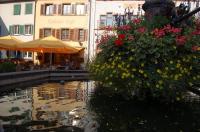 Am Brunnen vor dem Rathaus