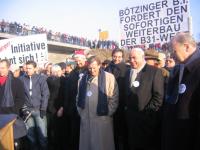 Politische Regionalprominenz bei der Einweihung der Umgehungsstraße