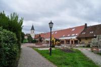 Sichtachse nach St. Marien mit verlorener Altstadtlampe