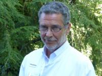 Kunstgelenk-Koryphäe Marcel Rütschi hilft wieder auf die Sprünge.